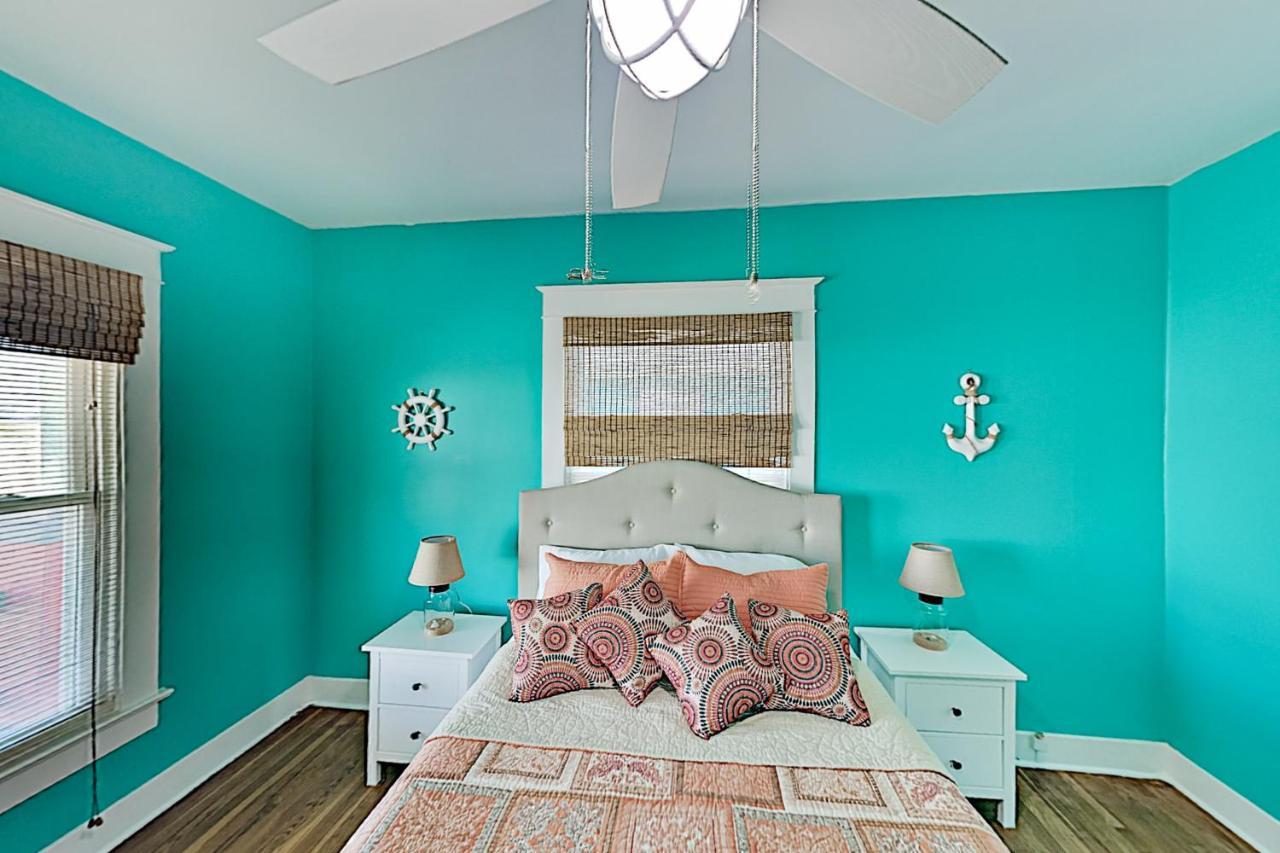 Sky Blue Beach Галвестън Екстериор снимка
