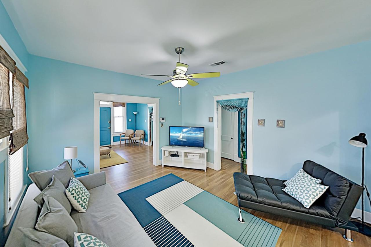 Sky Blue Beach Галвестън Екстериор снимка